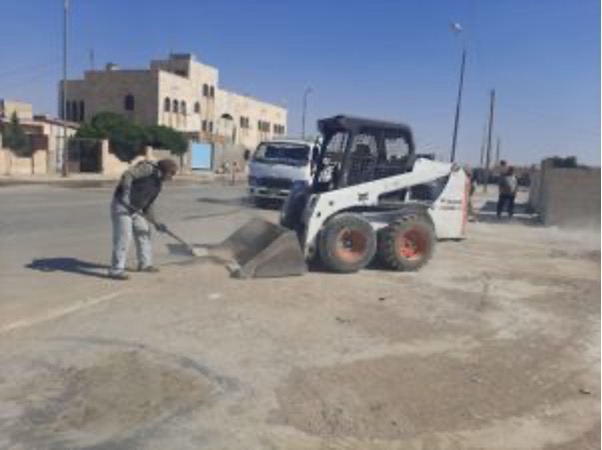 انطلاق حملة نظافة موسعة للمدخل الرئيسي بناحية الهول