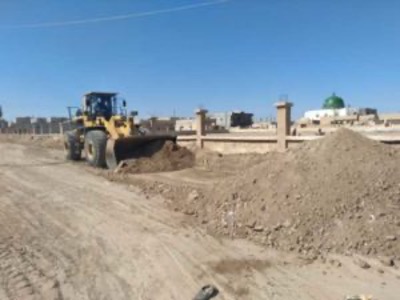 بلدية الشعب في الشدادي ترحل الأتربة من داخل الناحية