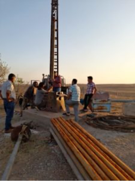 دائرة المياه تقوم بتعقيم آبار ناحية جل آغا وقراها بمادة الكلور