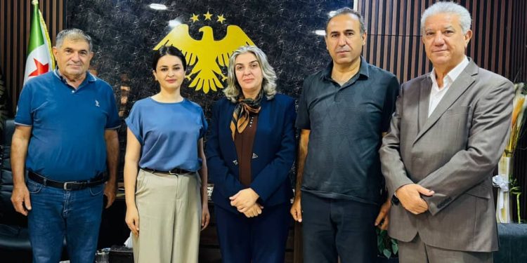 زيارة وفد من بلدية قامشلو مقر مديرية المنطقة